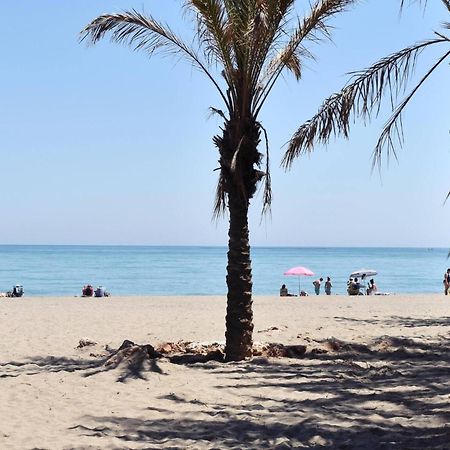 Luminoso Apartamento De 3 Dormitorios A Pie De Playa En Torremolinos Exteriér fotografie